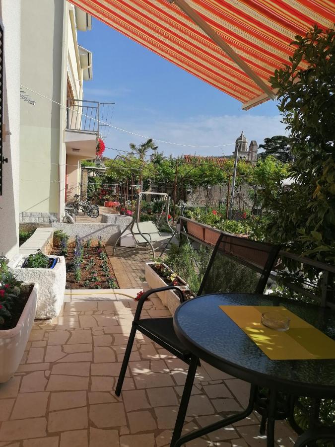 Apartment Poldrugo Cres Kültér fotó